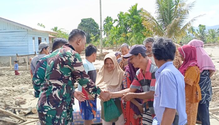 Kodim 0108/Agara Salurkan Bantuan Beras Korban Banjir