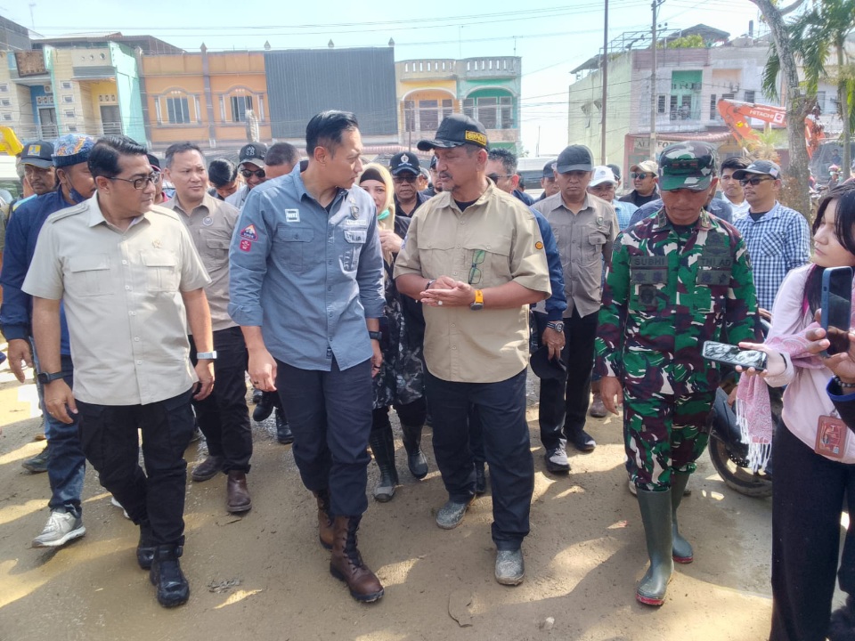 AHY Tinjau Kondisi Pascabencana Banjir Aceh Tamiang