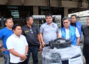 Anggota DPR RI Bantu Toren Air Bersih Korban Banjir Dan Longsor Parombunan