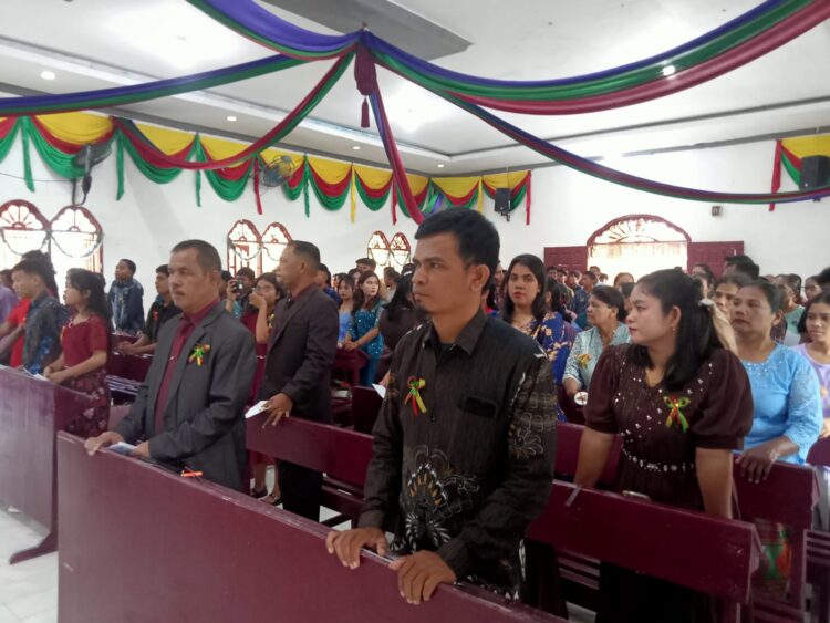 Keluarga Besar SMKN 1 Pantai Labu Gelar Perayaan Natal