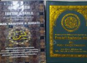 Meski Tenggelam Dalam Banjir, Tapi Dua Buku Yasin Ini Sama Sekali Tidak Basah