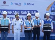 PELNI Berangkatkan 15 Kontainer Barang Bantuan Untuk Korban Banjir Sumatra Dengan KM Kelud