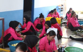 Banjir Sumut, Dapur MBG Polres Simalungun Jadi Dapur Umum Bantu Warga Terdampak