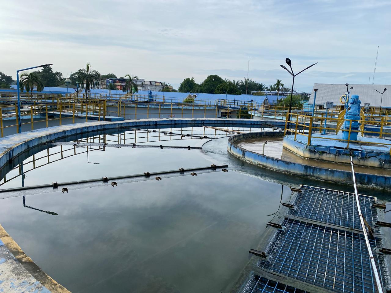 Jaga Kualitas Air Perumda Tirtanadi Cuci Reservoir 2 IPAM Sunggal