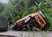Arus Lalu Lintas Subulussalam – Pakpak Bharat Macet Panjang