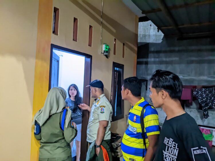 Satpol-PP Deliserdang Gelar Razia Pekat, 16 Bukan Pasutri Terjaring