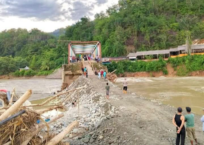 Presiden Diingatkan Kembali Janjinya Perbaiki Jembatan Putus Di Agara