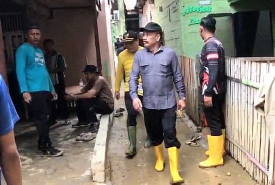 Bupati Pidie Pimpin Gotong Royong Pascabanjir