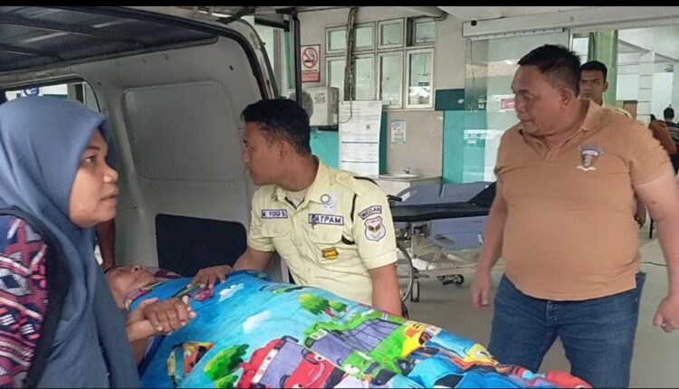 Luar Biasa Kepedulian Dahnil Ginting, Sehari 5 Warga Yang Sakit Dibawa Berobat