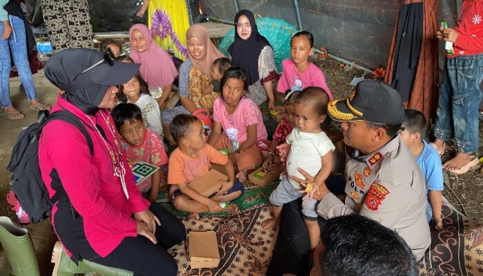 Masyarakat Terdampak Banjir Dapat Bantuan Dari Polres Aceh Tenggara