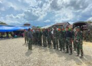 Personel TNI Bantu Pembersihan Pascabanjir Aceh Tamiang