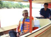 Empat Jam Melawan Arus, Bupati Madina Mohon Maaf Saat Tiba Di Siulangaling