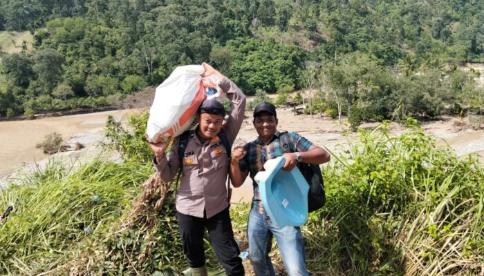 Kapolres Agara Bangun Empat MCK Pascabanjir