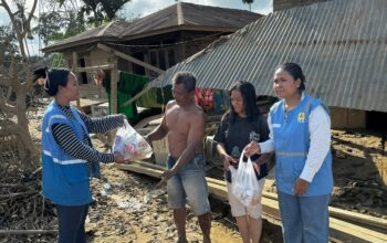 PLN UIP SBU Bersama Unit PLN Se-Regional Sumatera Salurkan Bantuan Ke Aceh Dan Sumut