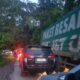 Macet Jalan Lintas Pakpak Bharat – Subulussalam Makin Parah