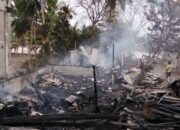 Rumah Janda Miskin Korban Banjir Teupin Mane Ludes Terbakar
