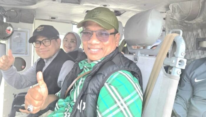 HRD Dan Gus Muhaimin Gunakan Heli Antar Bantuan Ke Aceh Tamiang