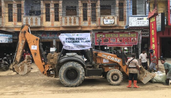 PTPN IV Regional VI, Turunkan Alat Berat Percepat Pembersihan Pascabanjir Langsa