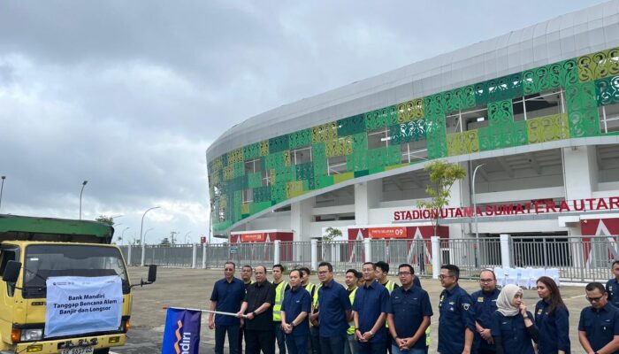 Hadir Langsung, Dirut dan Jajaran Direksi Bank Mandiri Pastikan Kesiapan Bantuan bagi Masyarakat Terdampak Bencana di Sumatera