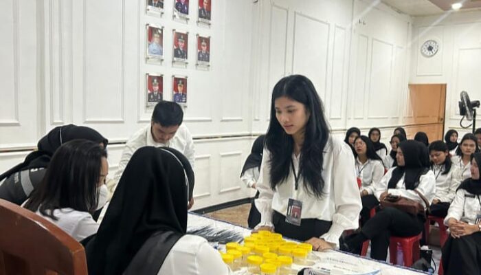 39 Peserta Magang Lakukan Tes Urine Di Lapas Labuhanruku