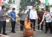 Wali Kota Amir Hamzah Hadiri Pemusnahan Barang Bukti Di Kejari Binjai