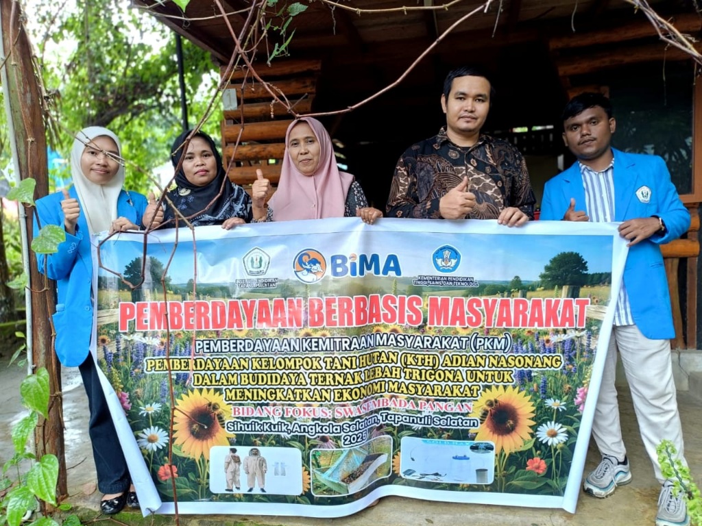 Tim PKM IPTS Dampingi Warga Tapsel Kembangkan Budidaya Lebah Madu Trigona
