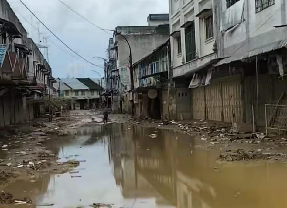 Tiga Pekan Pascabanjir, Aceh Tamiang Masih Berkubang