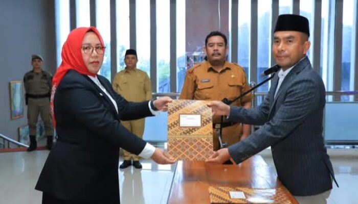 Susi Asmarani Dilantik Jadi Sekda Labura