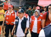 Wabup Madina Bersama JK Kunjungan Kemanusiaan PMI Ke Tapteng