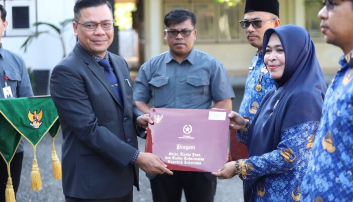 Upacara Bela Negara Di Pidie Dirangkai Penghargaan ASN