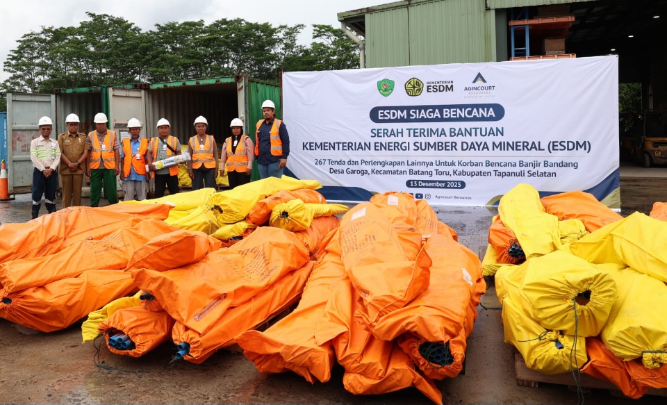 Kementerian ESDM Bantu Korban Bencana Alam Banjir Dan Tanah Longsor Tapsel