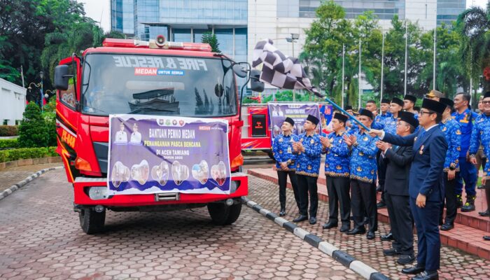 Kirim 5 Armada Ke Aceh Tamiang, Damkarmat Medan Pastikan Layanan Kebakaran Dalam Kota Tetap Aman