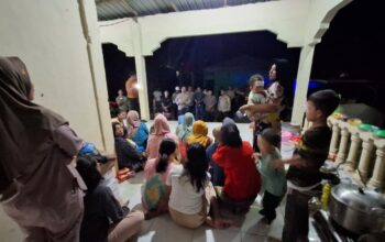 Kapolres Langkat Salurkan Bansos Ke Warga Terdampak Banjir Di Brandan