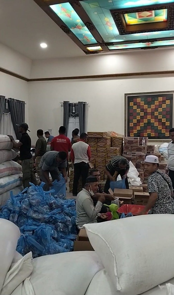 Ayah Wa Kami Tidak Hilang, Dia Ada Di Tenda Pengungsian Dan Di Rumah Warga