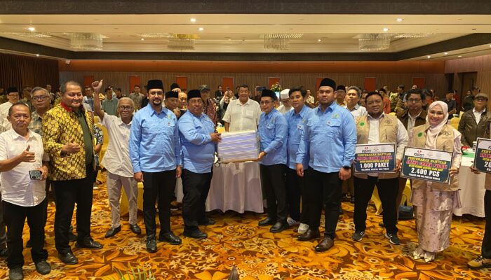 Ketua Dewan Pembina Pemuda Masjid Dunia Bahlil Lahadalia Kirim Bantuan Rp1 Miliar Ke Lokasi Bencana