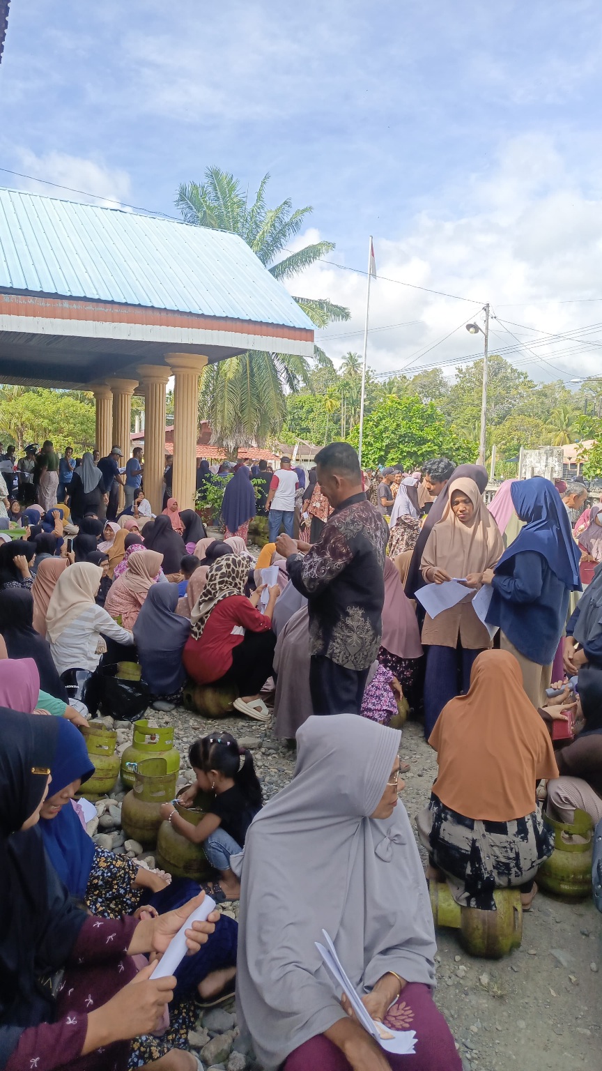 Sikapi Kelangkaan Gas 3 Kg, Pemkab Abdya Gandeng 3 Distributor Gelar Operasi Pasar Di 8 Kecamatan