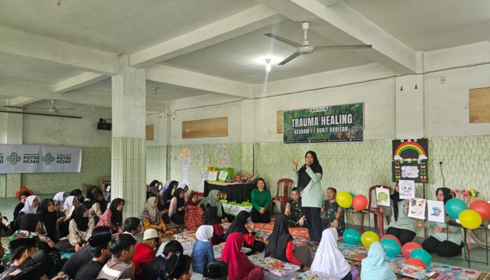 Kesdam I/BB Gelar Trauma Healing Anak Korban Banjir Di Medan