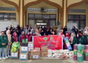 USU Peduli Dan PPNI DPK Fakultas Keperawatan Salurkan Bantuan Dan Layanan Kesehatan Untuk Korban Banjir Di Tanjung Pura, Langkat