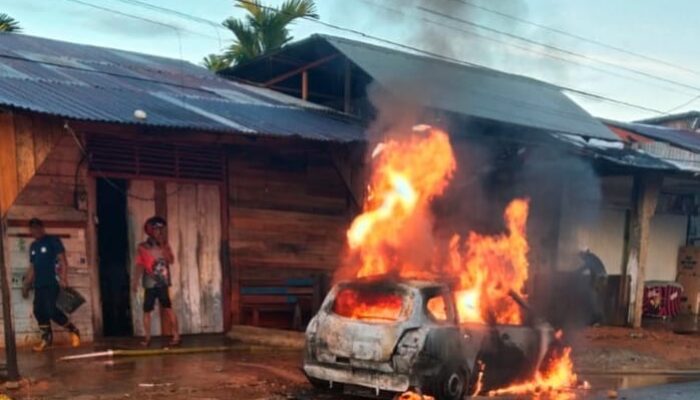 Minibus Bermuatan Jeriken Pertalite Terbakar di Abdya, Pemilik Luka Bakar
