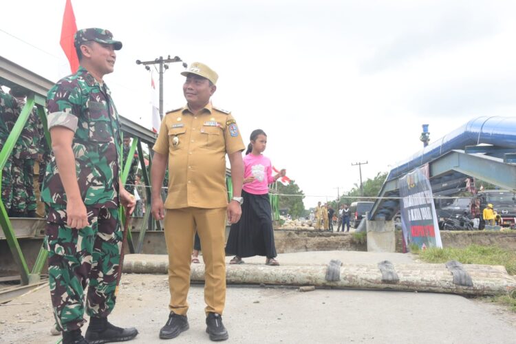 Jembatan Bailey Rampung, Pangdam I/BB Imbau Warga Tetap Waspada Potensi Bencana