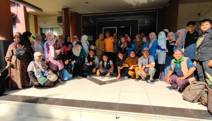 Dinkes Aceh Lepas Tim EMT Terpadu Tahap IV, Perkuat Layanan Kesehatan Bagi Warga Terdampak Bencana