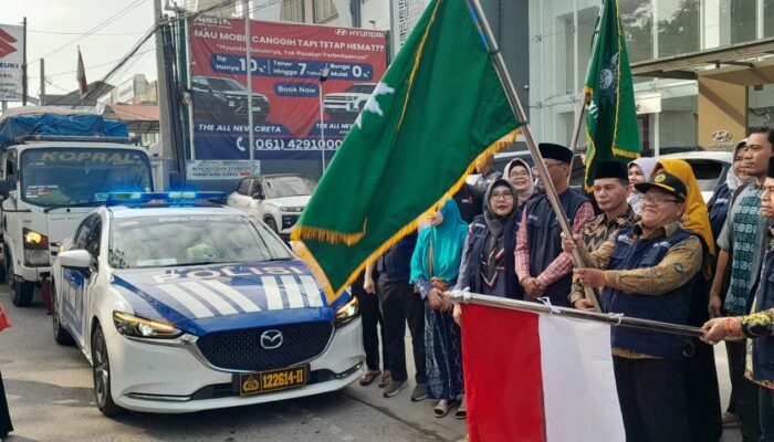 PW Muhammadiyah Sumut Distribusikan 30 Ton Beras Bantuan Dari UEA Untuk Korban Bencana Sumut Dan Aceh