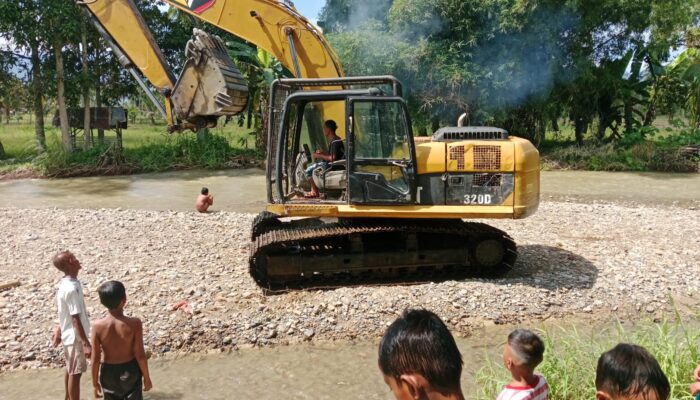 Normalisasi Aek Muarasada Satu Titik Selesai, Petani Simangambat: Terima Kasih