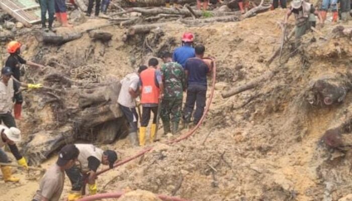 Tim Gabungan Terus Mencari Korban Hilang Bencana Longsor Di Kota Sibolga