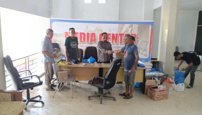 Wartawan Aceh Tamiang Terima Bantuan SPS Pusat