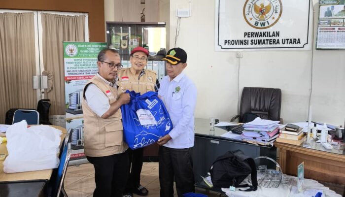 BWI Bersama Perwakilan Sumut Salurkan Bantuan Untuk Korban Bencana Sumut Aceh
