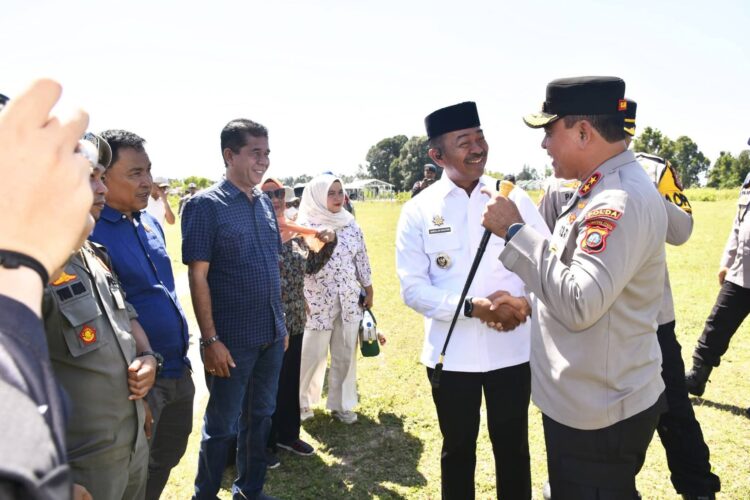 Bupati Madina Dampingi Kapolda Sumut Cek Mapolsek MBG Yang Dibakar Massa, Sampaikan Komitmen Ini