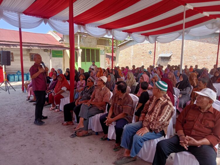 Wakil Ketua DPRD Sumut Sosialisasikan Peraturan Perundang-Undangan Dan Ranperda Tentang Sistem Kesehatan Di Desa Pasar VI Kualanamu