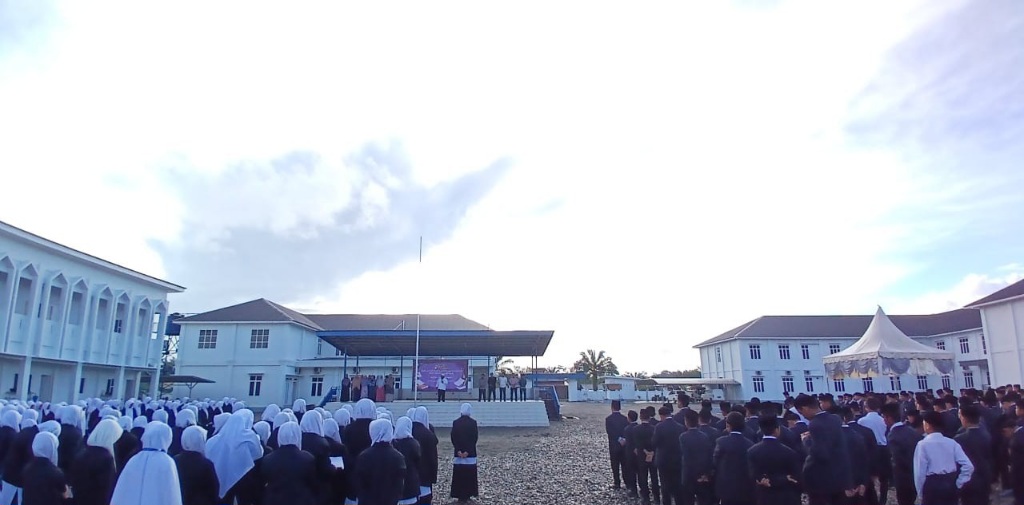 MTs Dan MA Dayah Ruhul Qur’ani Meulaboh Raih Akreditasi A