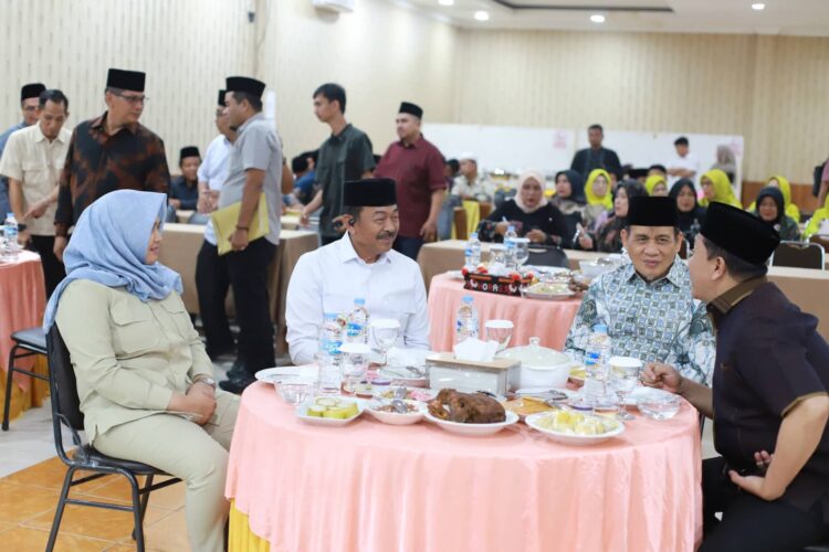 Bupati Madina Hadiri Silaturrahmi Wamenag RI Di Panyabungan